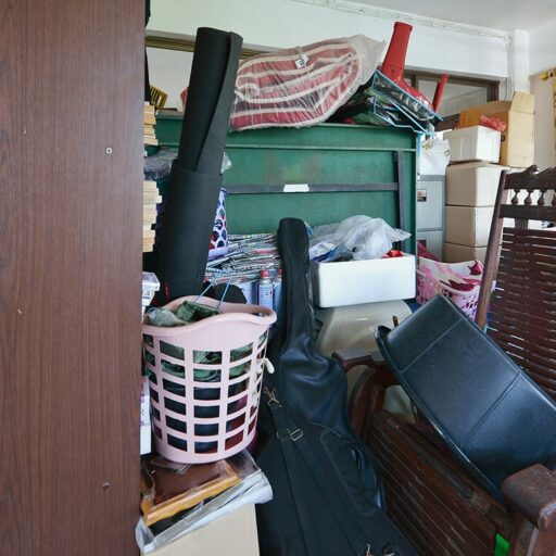 Caring for a senior who hoards can be tasking. Follow these tips to manage conversations to keep your senior loved one safe.